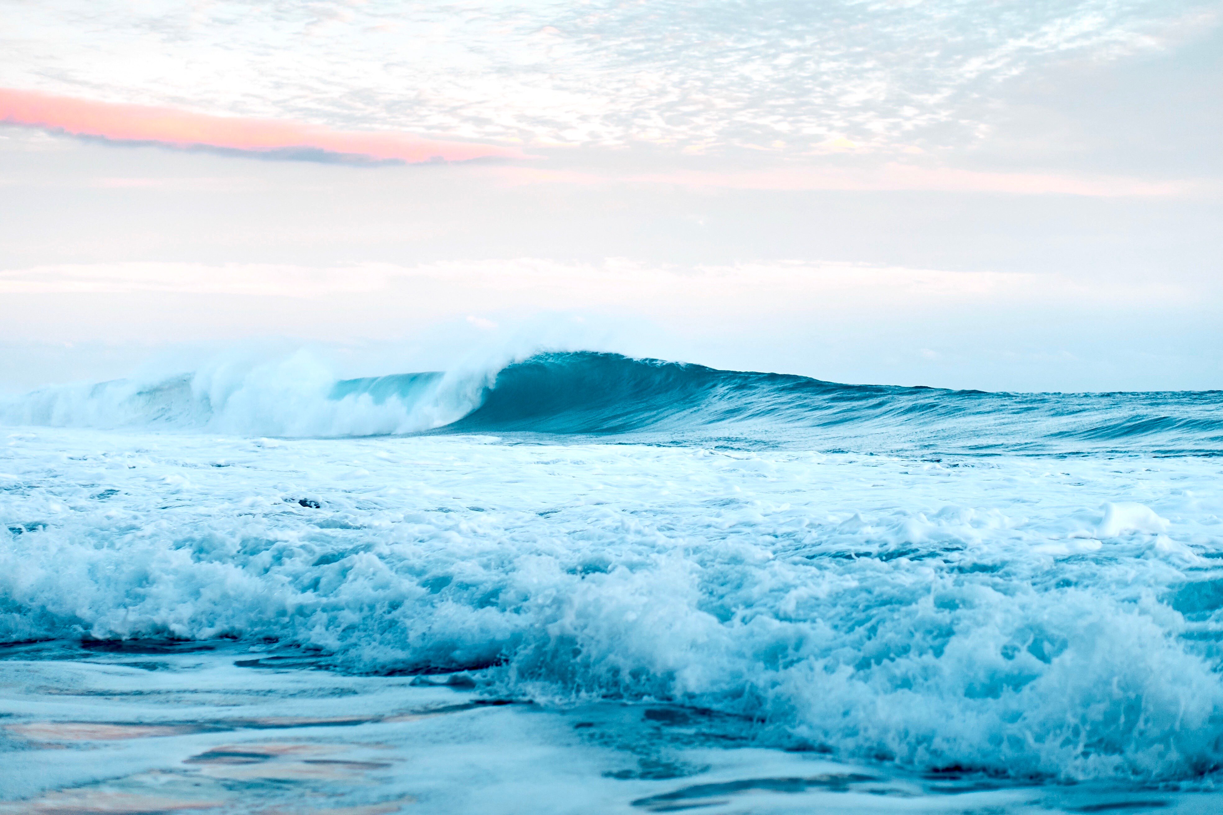 Plage Ile de la Réunion VAGUES ROULEAU TUBE- Yoann Boyer©